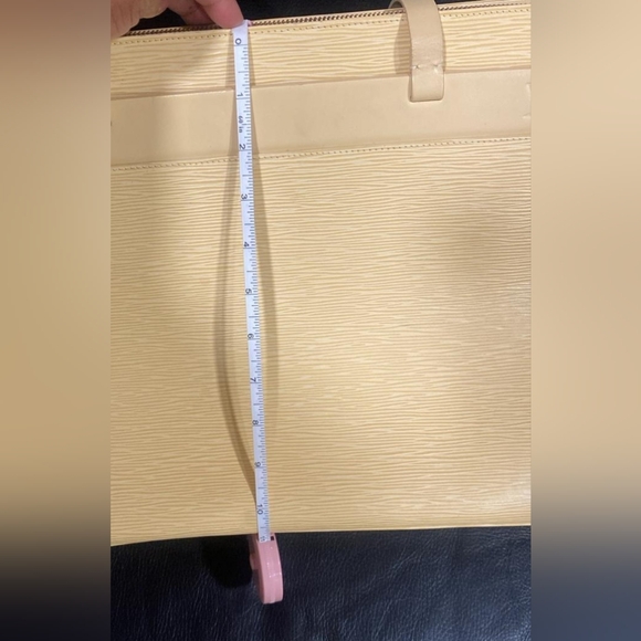 Louis Vuitton epi croisset - Picture 14 of 16